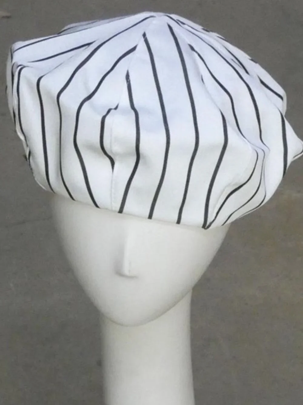 Giovannio New York Pinstripe Newsboy Beret Cap